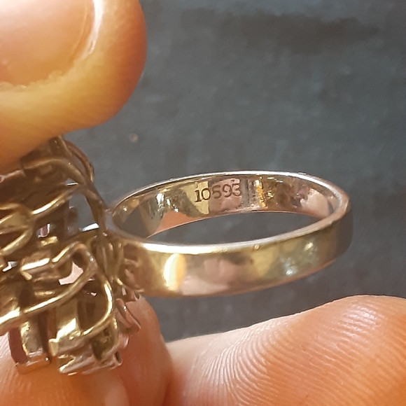 Vintage Platinum Band Ruby Cluster Cocktail Ring Mid Century - Picture 8 of 13